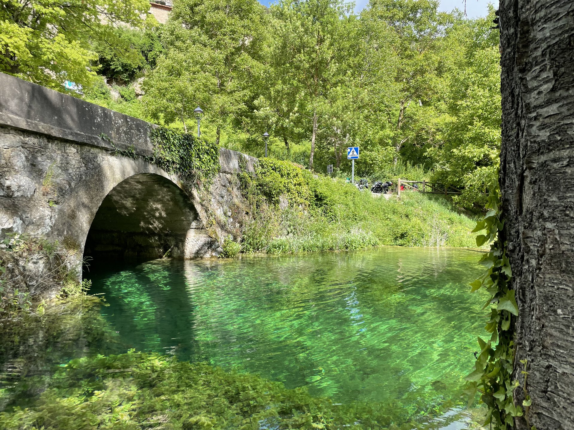 Pozas de la Turquesa en Orbaneja del Castillo